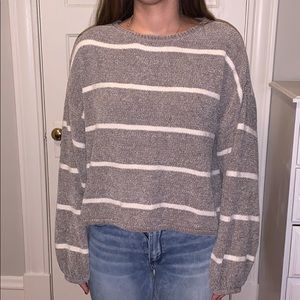 American Eagle Cropped Sweater with Wide Sleeves